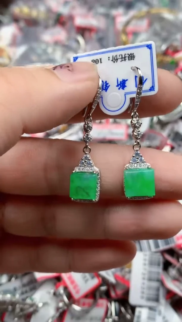 银S925镶嵌戒指翡翠天然A货缅甸翡翠