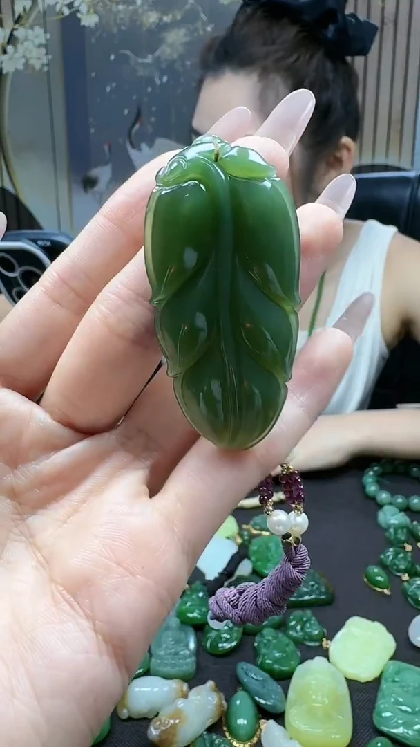未镶嵌和田玉挂件1