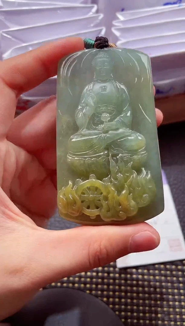 颈饰未镶嵌翡翠20251231