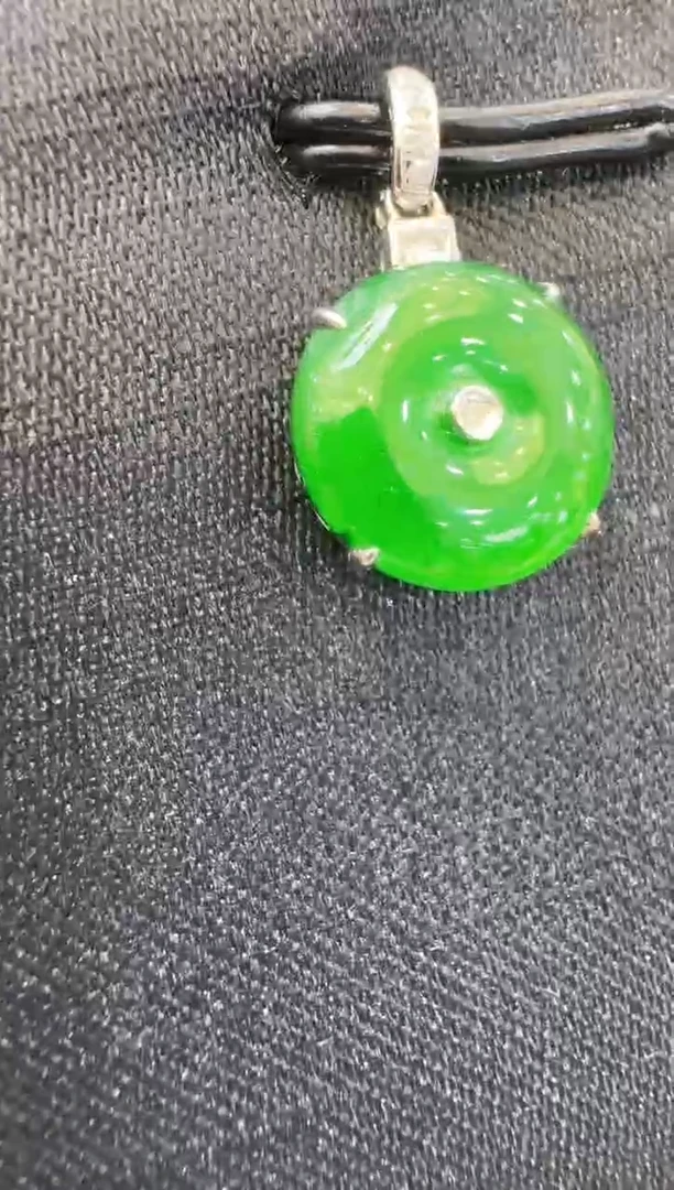 【闪购商品】翡翠吊坠(不含链)18K金镶嵌多样性团购发一件