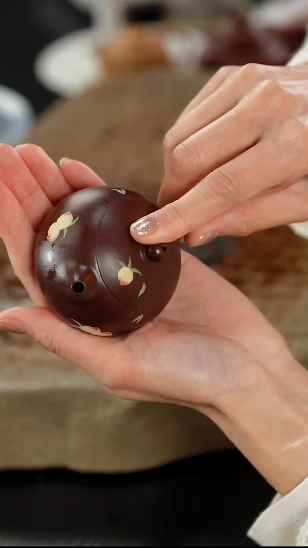 茶壶紫砂紫泥泥绘西施100cc