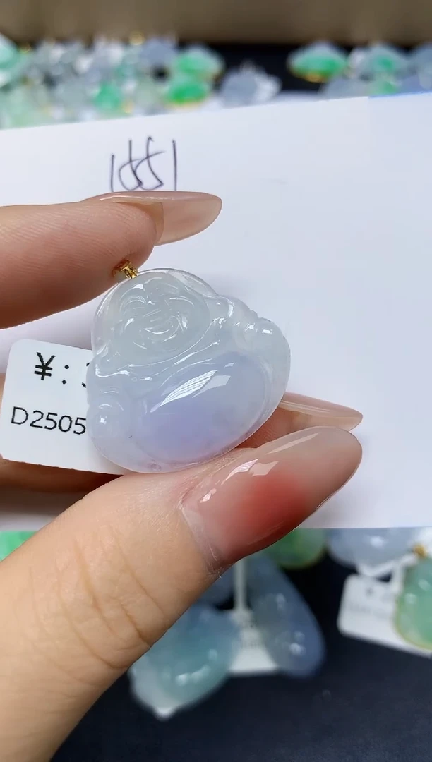 翡翠18K金镶嵌颈饰 天然缅甸翡翠A货