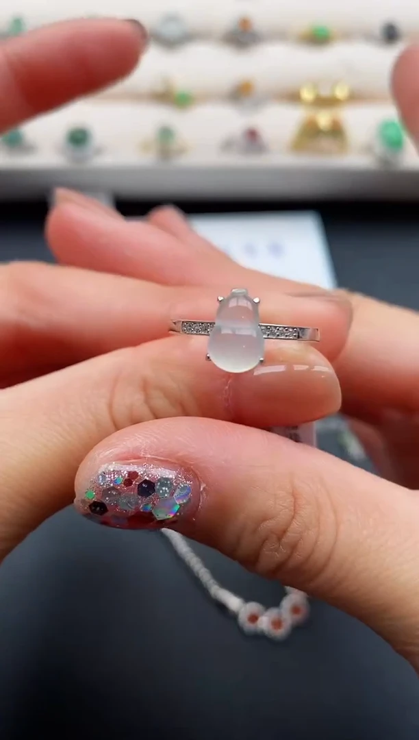 银S925镶嵌戒指翡翠444444444+4