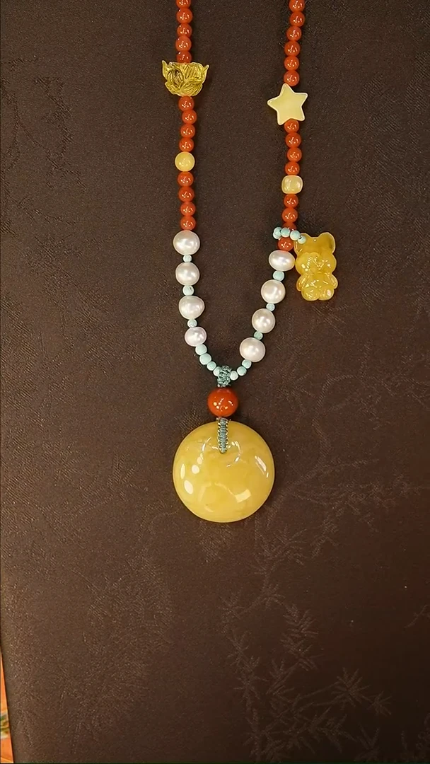 【闪购商品】琥珀颈饰未镶嵌颈饰