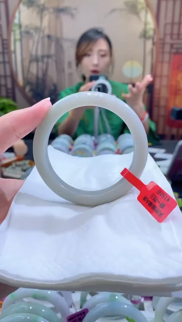 未镶嵌手镯翡翠000055888