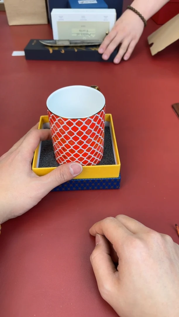 【闪购商品】瓷片新号开播全场漏@@H1637