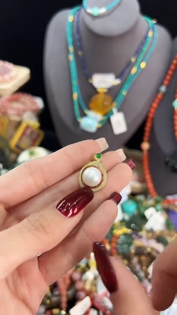 【闪购商品】淡水珍珠颈饰银S925镶嵌吊坠