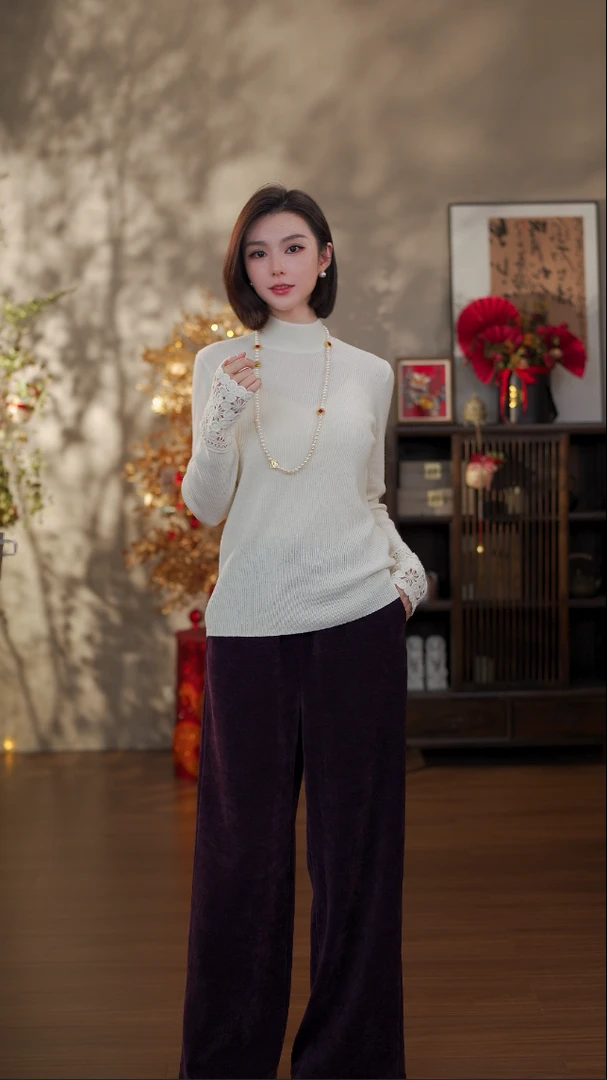 GONG QUE【花瓣里】新中式秋冬款羊毛半高领袖口钩花上衣 242547