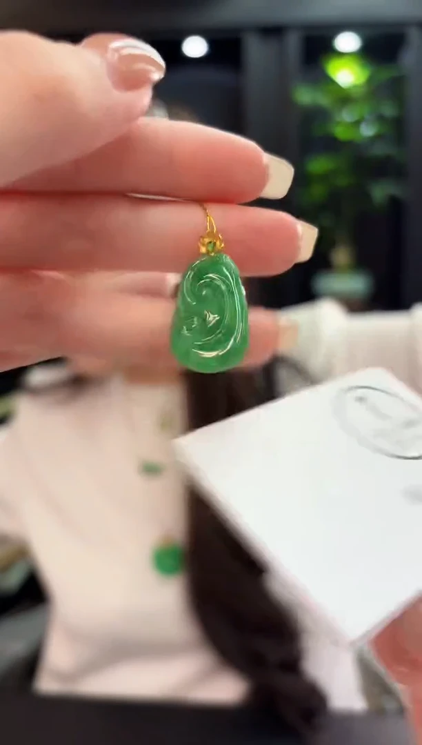 吊坠(不含链)18K金镶嵌翡翠 缅料A货/支持复检/一件