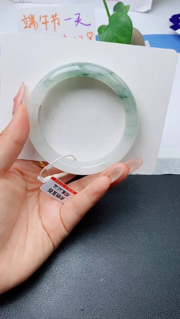 石英质玉手镯未镶嵌w168-PA