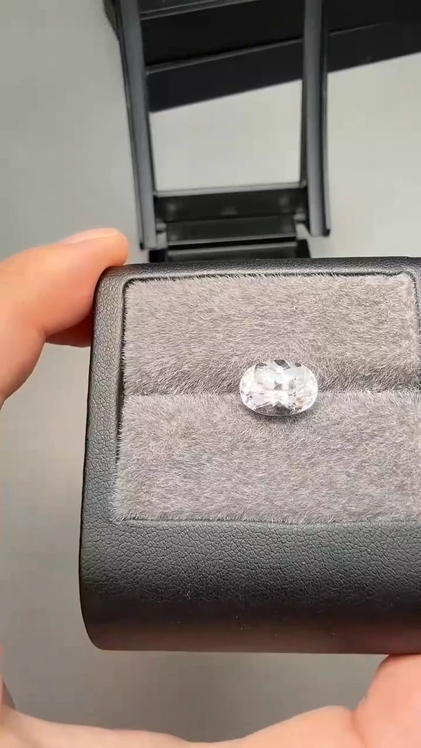 【闪购商品】赛黄晶椭圆未镶嵌3.8ct-A148-1p