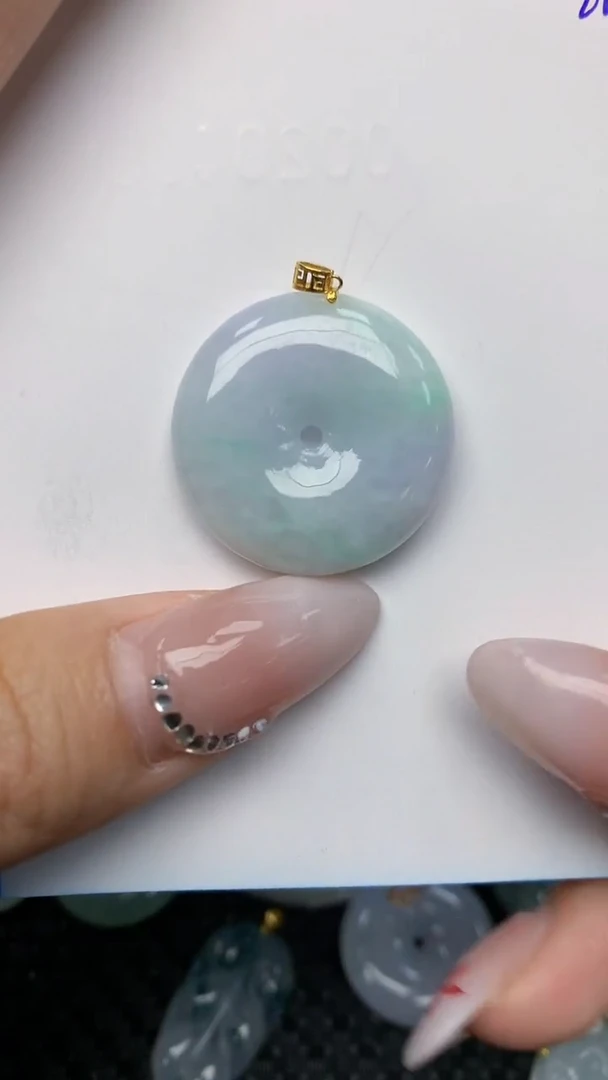【闪购商品】翡翠颈饰18K金镶嵌天然翡翠A货