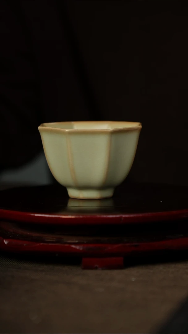 全品 粉青 八方杯 带底款