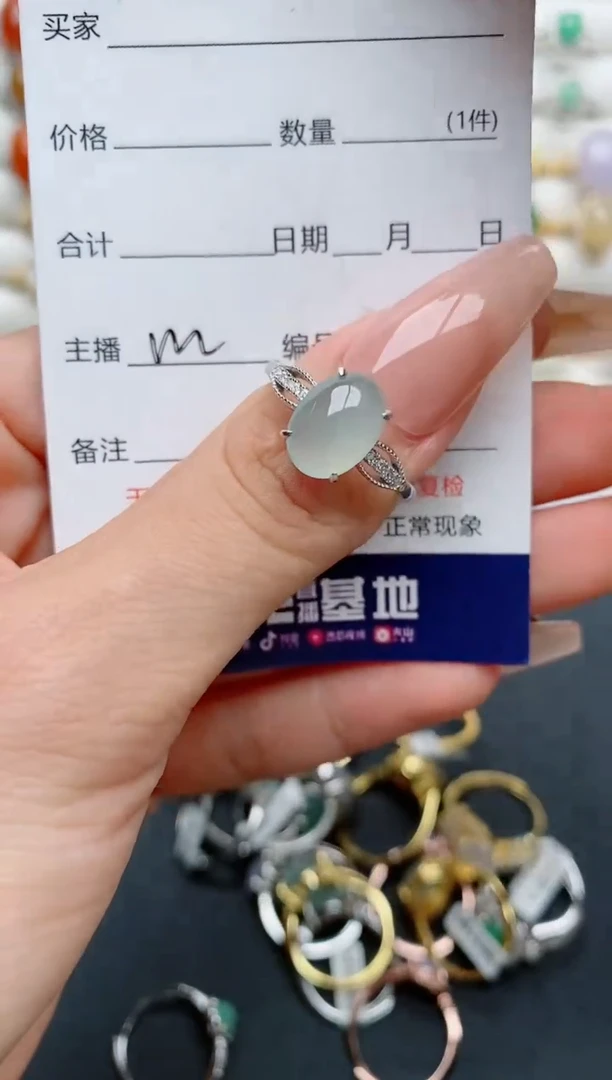 【闪购商品】翡翠戒指银S925镶嵌...........