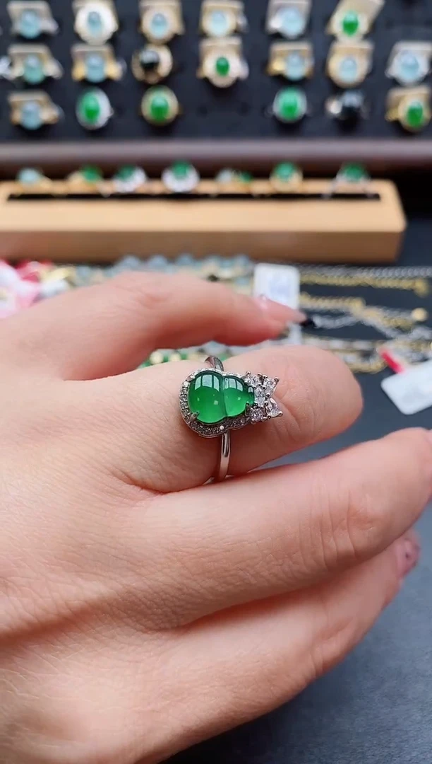 银S925镶嵌戒指翡翠1