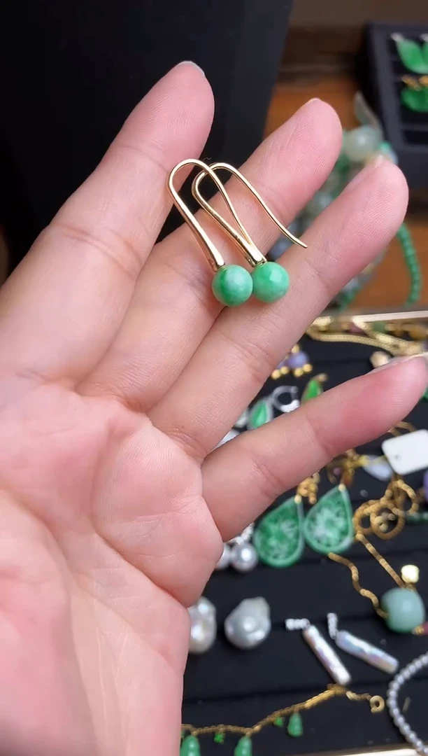 未镶嵌翡翠耳饰翡翠珠耳钉