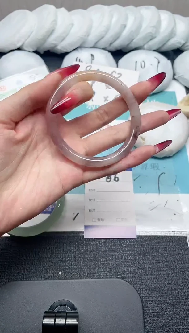 未镶嵌手镯石英质玉86-61