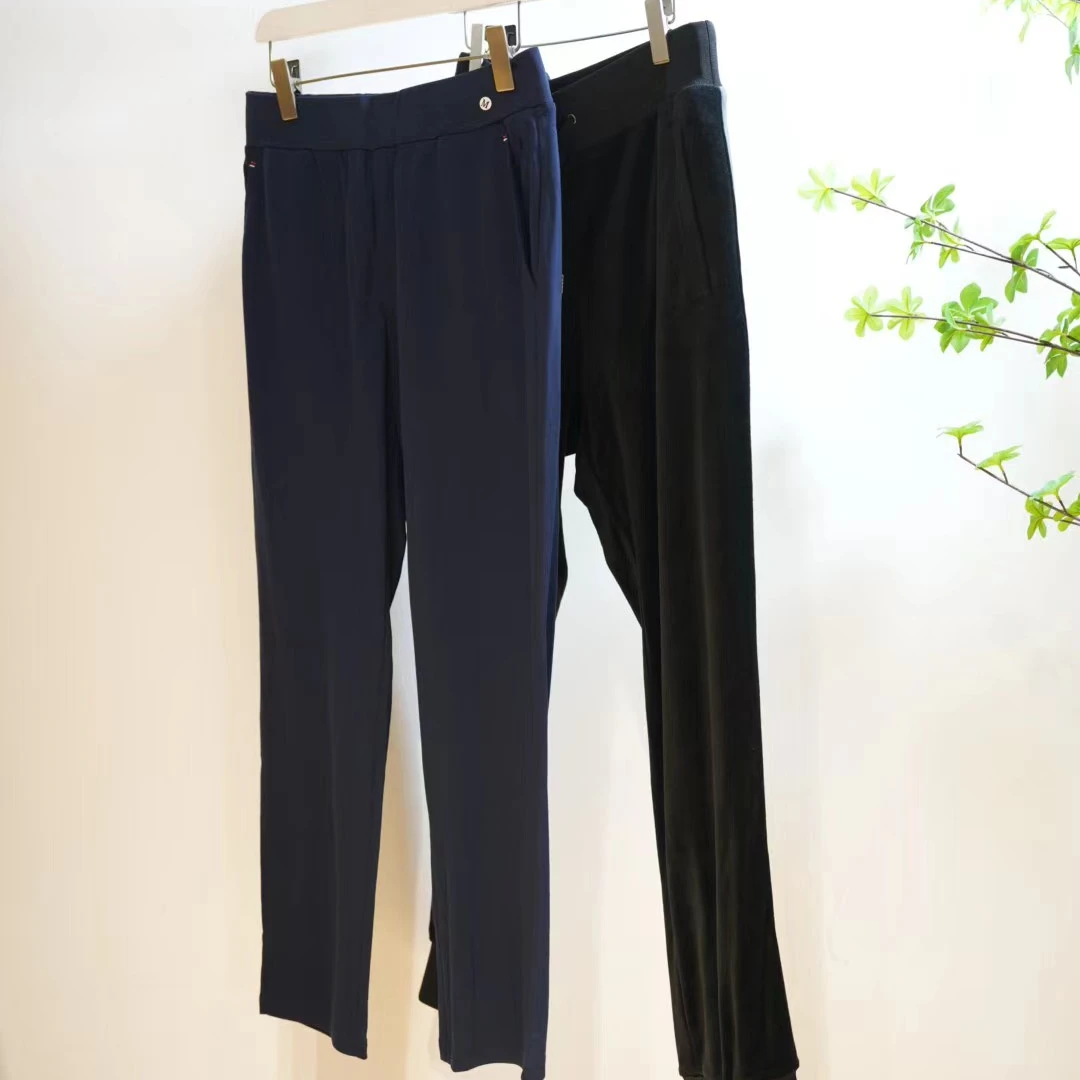 8259-D黑色金丝绒侧边字母印花男士休闲裤