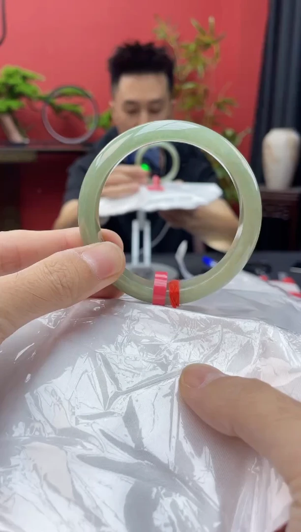 未镶嵌手镯翡翠7