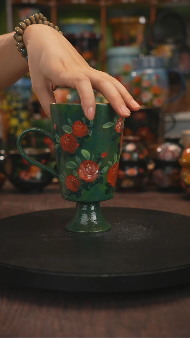 油画手绘釉下彩杯子