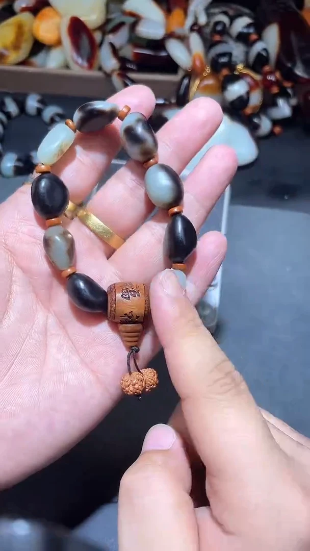 【闪购商品】和田玉手串未镶嵌YL-LL-1.16-5多样性发货