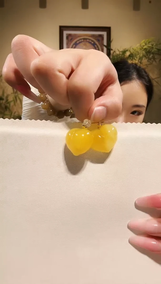 琥珀未镶嵌耳饰耳饰