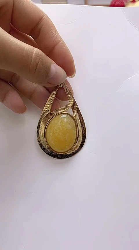 【闪购商品】琥珀裸石银S925镶嵌蜜蜡吊坠