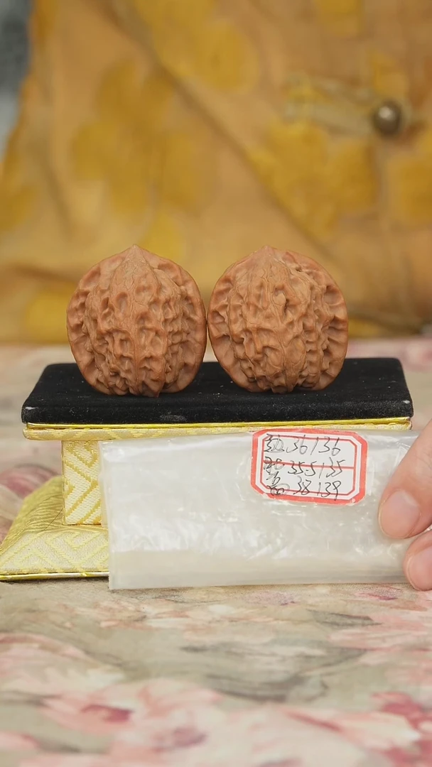 文玩核桃把件非嫁接北京