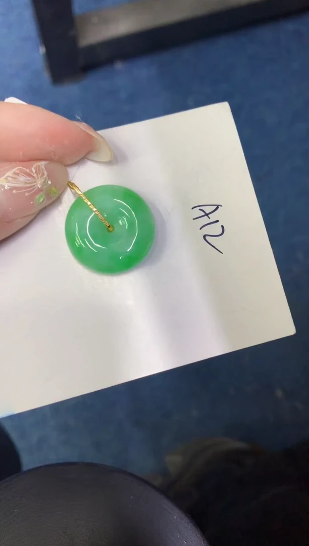 【闪购商品】翡翠颈饰18K金镶嵌000000000000