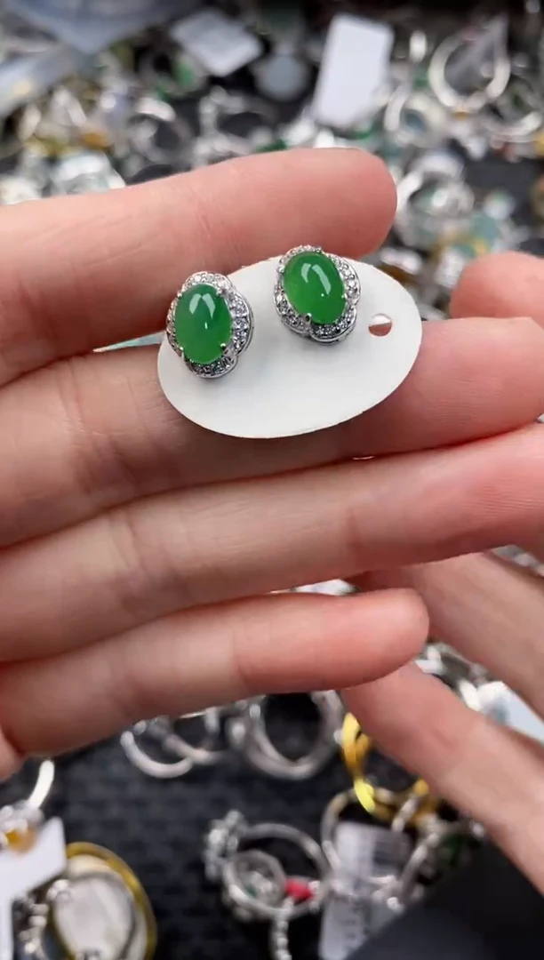 银S925镶嵌戒指翡翠999             8