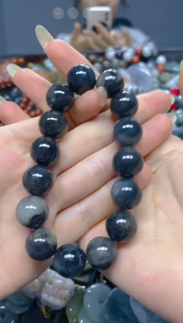 颈饰未镶嵌翡翠13MM/ Q /翡翠A货，一件也是批发价