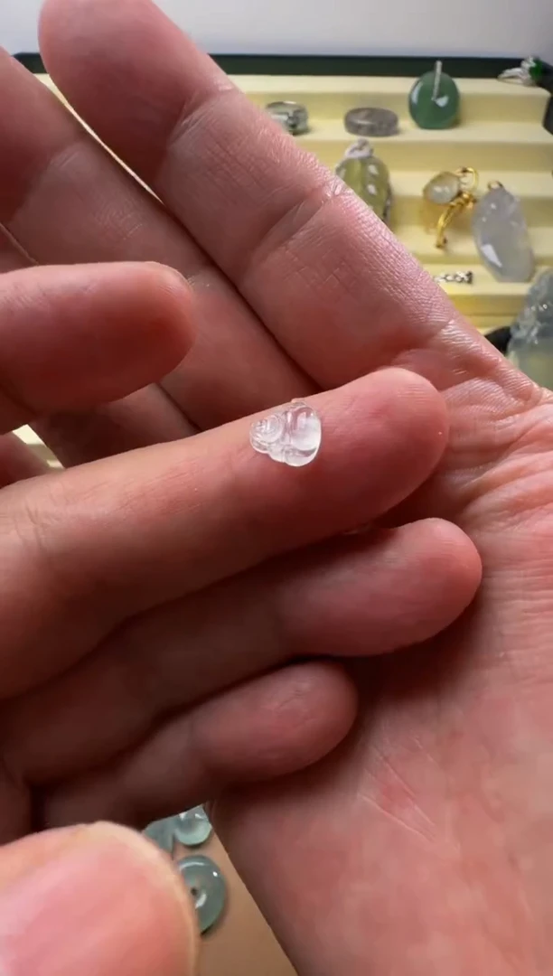 【闪购商品】定制翡翠未镶嵌佛公定金