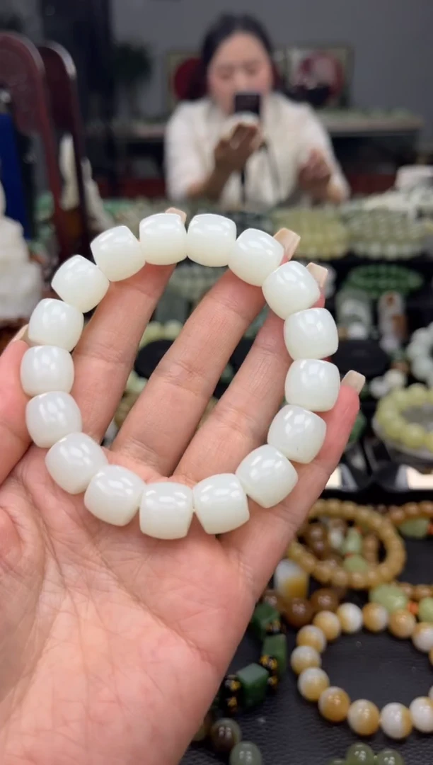 【闪购商品】和田玉手串未镶嵌新疆且末金山白玉卡14