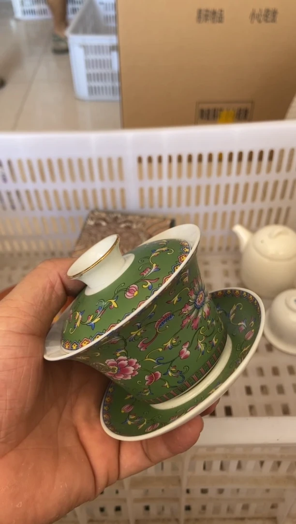 杯无运费险有瑕疵的摄影的产品有使用过的痕迹有点脏介意勿拍