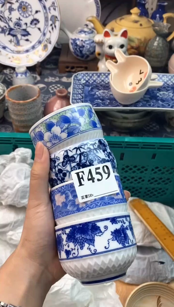 瓷片腊*[○･｀Д´･ ○][○･｀Д´･ ○]