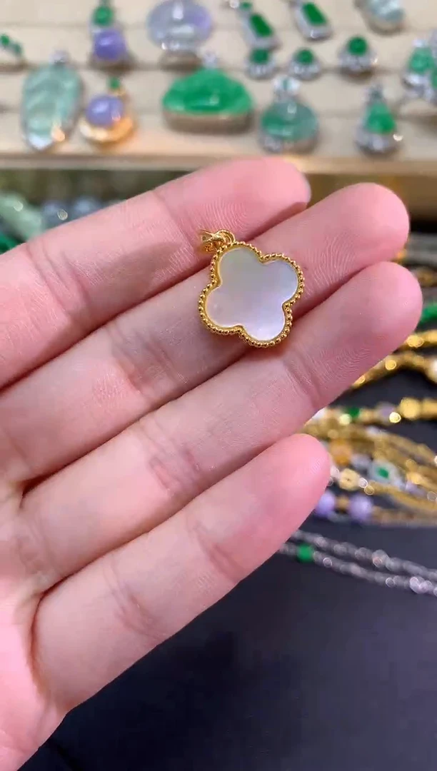 吊坠(不含链)18K金吊坠|150