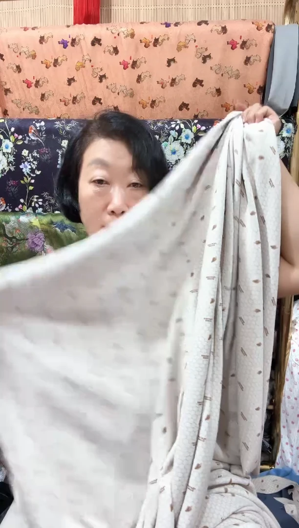 石墨烯灰蓝色两米布料