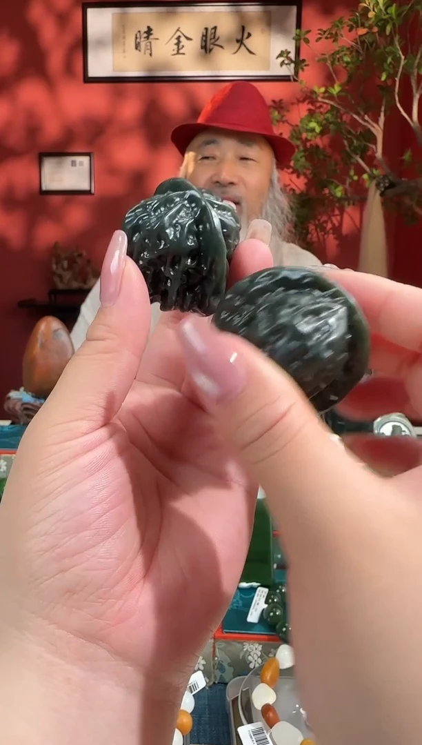 和田玉未镶嵌把件手把