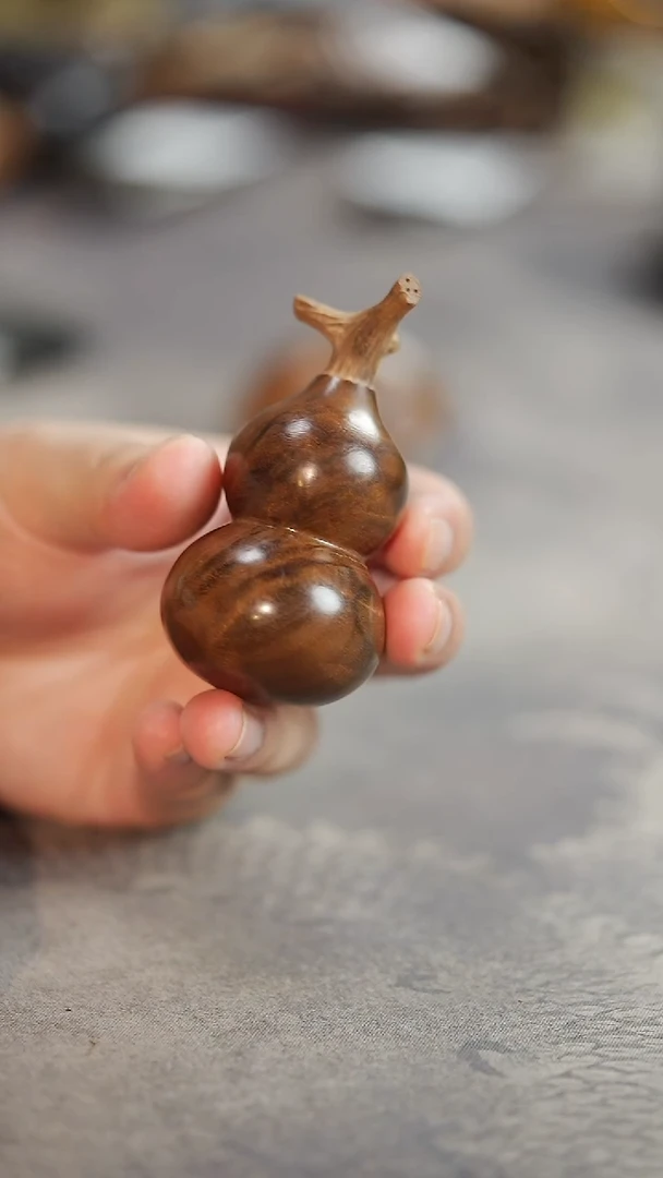 金丝楠140号阴沉满花小葫芦把玩
