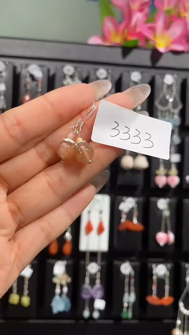 紫晶耳饰银S925镶嵌喜欢拍随机发