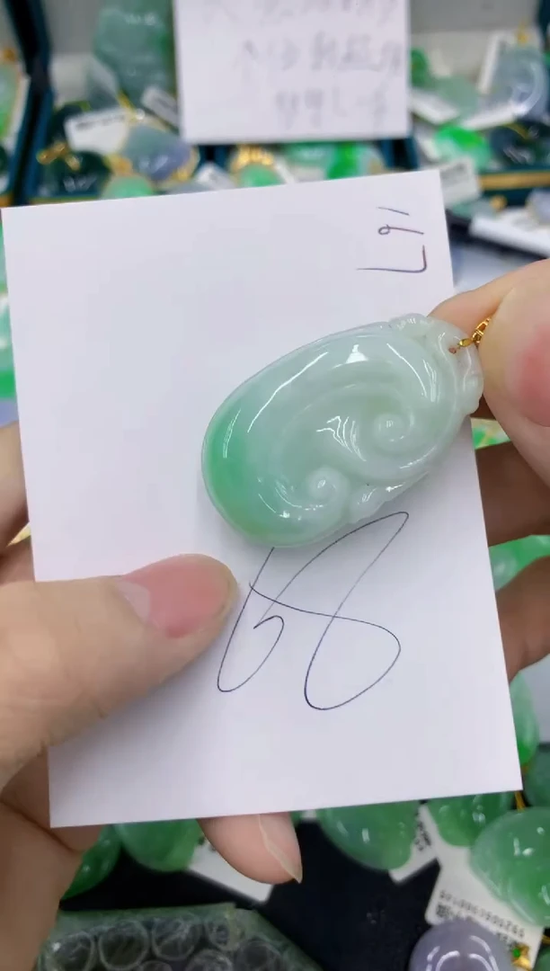 翡翠未镶嵌颈饰111111