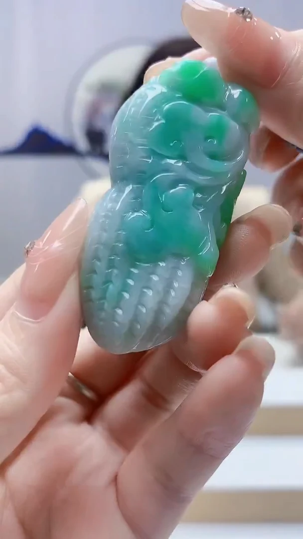 未镶嵌定制翡翠4829DD-毛货挂件104