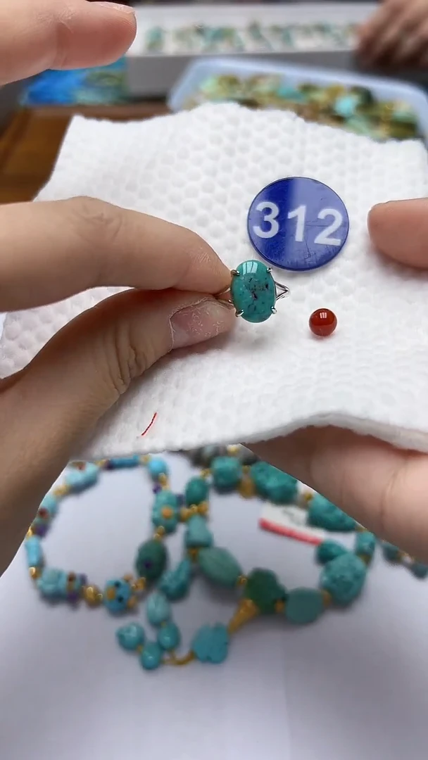 玛瑙/玉髓戒指银S925镶嵌312随机发