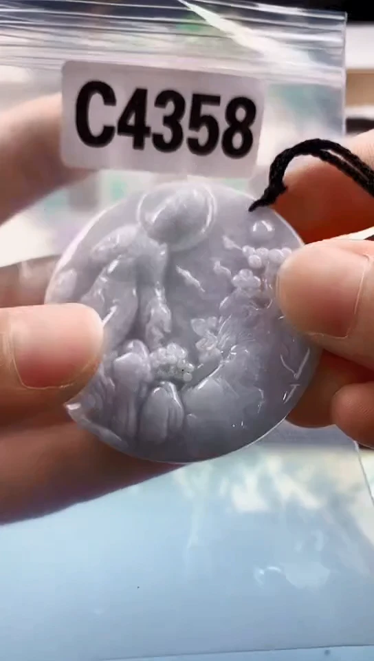 翡翠未镶嵌颈饰天然翡翠吊坠挂件