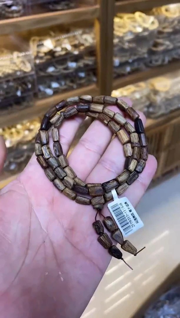 手串沉香 达拉干红土沉随型长串多样性发其一