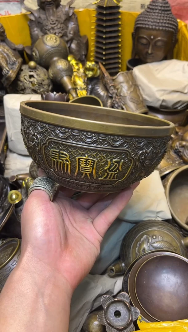 精美铜器，点击下单