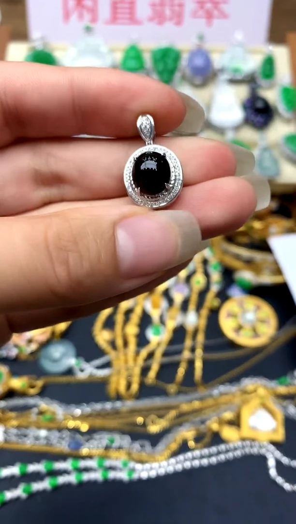 颈饰18K金镶嵌翡翠397-中国好珍宝