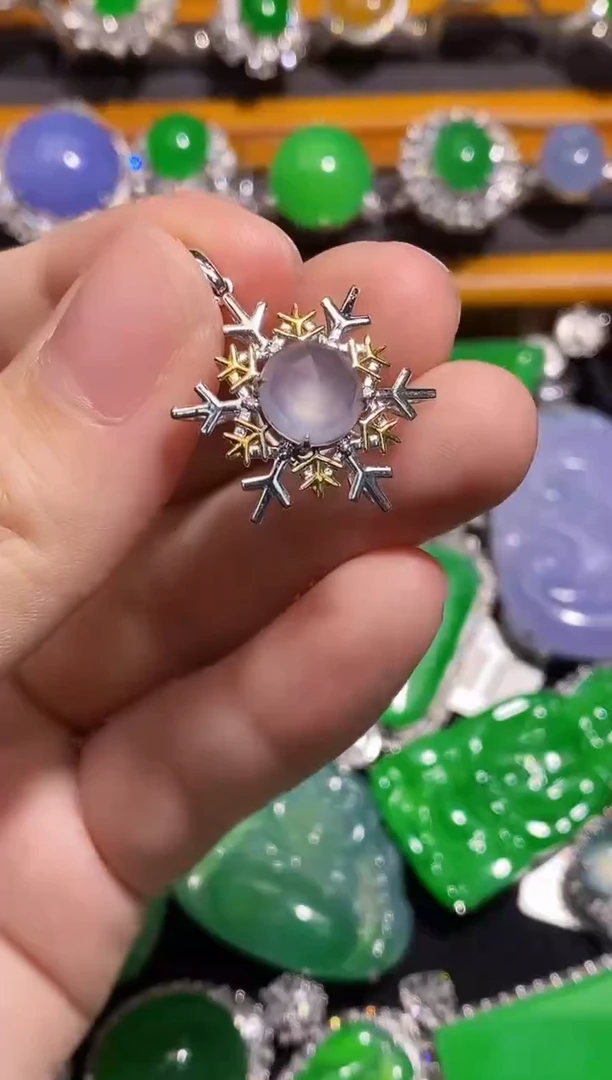 翡翠18K金镶嵌吊坠(不含链)翡翠