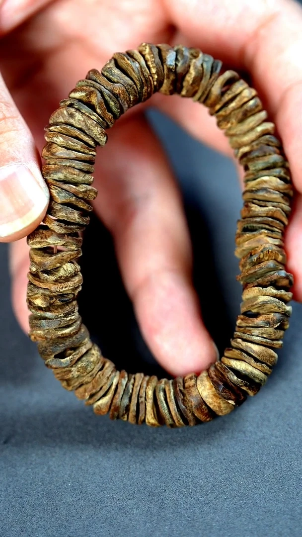 手串沉香加里曼丹1.3沉水片片