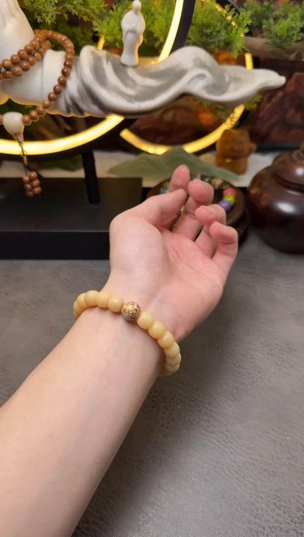 手串菩提根/象牙果干磨高钙奶香槟色大漆